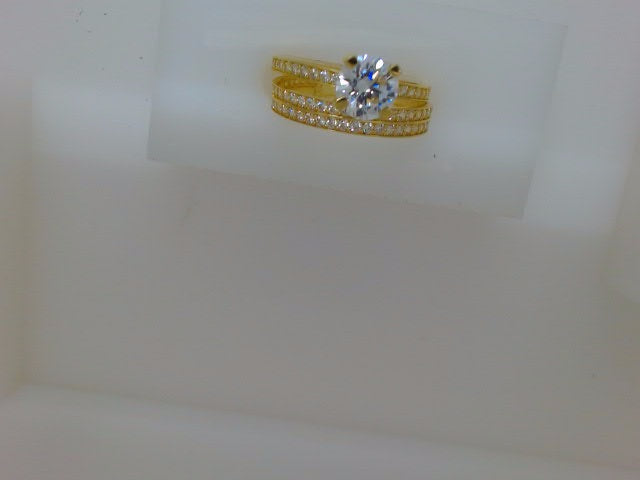 10k Yellow Gold Woman's Wedding Ring 3.1g