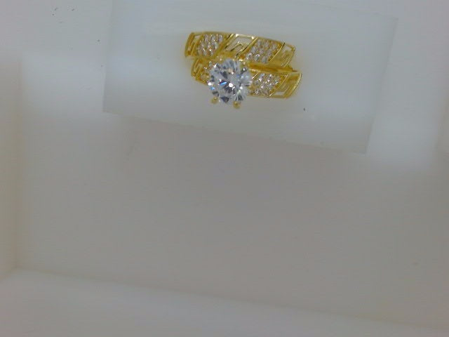 10k Yellow Gold Woman's Wedding Ring 3.6g