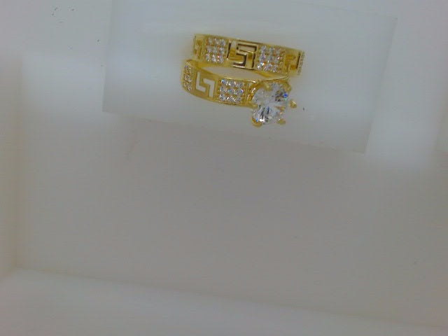 10k Yellow Gold Woman's Wedding Ring 3.9g
