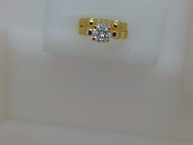 10k Yellow Gold Woman's Wedding Ring 3.4g
