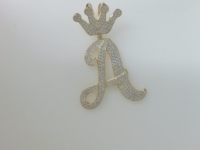 10k Yellow Gold Pendant 4.8g