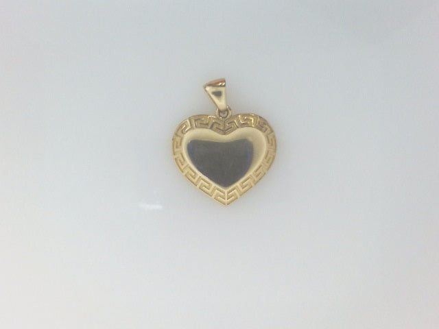 10k Yellow Gold Pendant 3g