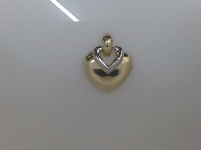 10k Yellow Gold Pendant 2.7g