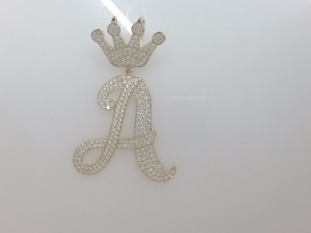 10k Yellow Gold Pendant 4.8g