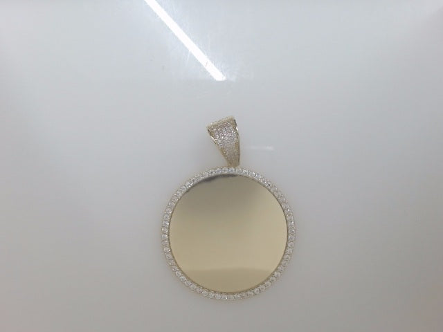 10k Yellow Gold Pendant 8.4g