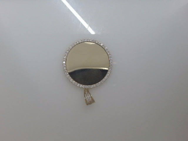 10k Yellow Gold Pendant 6.4g