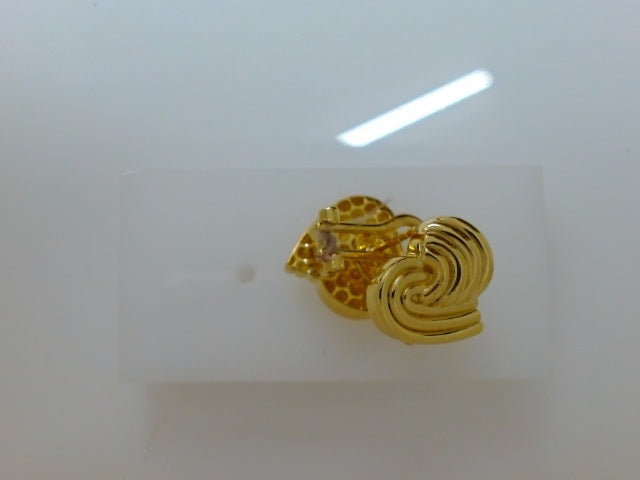 10k Yellow Gold Aretes 3.2g