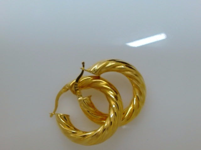 10k Yellow Gold Argollas 5.1g