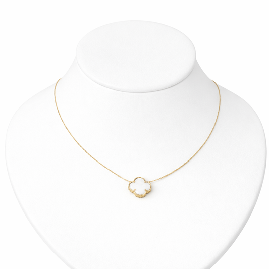 Necklace with pendant